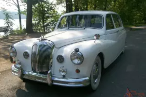 1961 Daimler of England DR450 (Majestic Major) Limousine