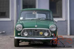 Morris mini automatic barn find in Italy MKII 850cc NO RESERVE Lhd 1968