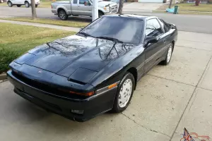 Toyota : Supra Turbo Targa