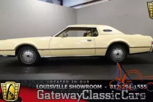 1976 Lincoln Continental Mark IV Photo