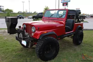 CJ7 JEEP! V8! DANA 44! LIFT! 35" TIRES! DEER FEEDER! WINCH! LED LIGHTING!