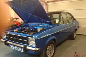  MK2 FORD ESCORT 1.6 GHIA AUTO BLUE 
