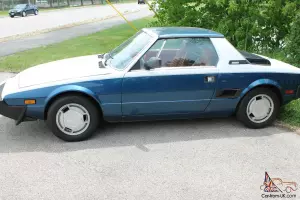 1984 Bertone X-1/9 Base Coupe 2-Door 1.5L