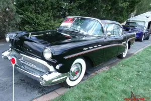 1957 Buick Roadmaster Base Hardtop 4-Door 6.0L