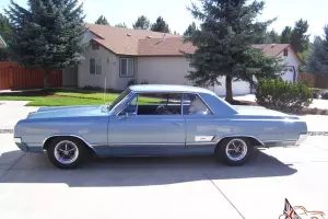 Oldsmobile : 442 CUTLASS