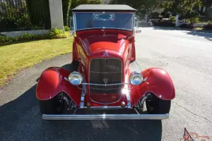 1929 Ford Roadster Hot Rod - Show Car - 1932 Grille