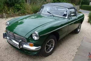  1980 MG B ROADSTER GREEN - CHROME GRILL/BUMPERS  Photo