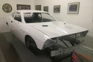 Dodge : Challenger R/T Coupe 2-Door