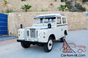 1979 Land Rover Defender Santana