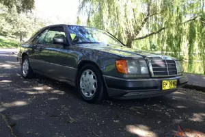 Merdes Benz 300 CE 1988 2D Coupe 4 SP Automatic 3L Electronic F INJ in Croydon, NSW