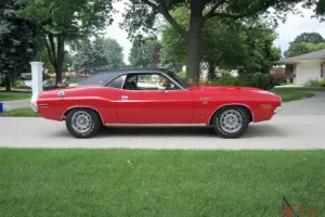 1970 Dodge Challenger RT/SE 440 Six Pack V Code 4 Spd