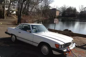 1989 MERCEDES BENZ 560SL LOW MILES CONVERTIBLE WHITE BLUE  LEATHER 560 sl 52K