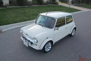 STUNNING PEPPER WHITE RED INT SPORTSPACK MINI COOPER AIR BAG COLD AC MPI AS NEW!