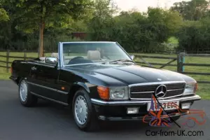 Mercedes-Benz 300 SL | Creme Sports Cloth | Rear Seats | Warranty