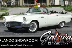 1957 Ford Thunderbird