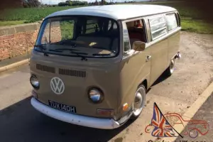 VW bay window , 1970 rot free Cali import