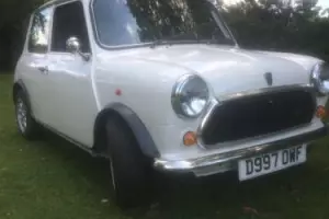 classic white mini mayfair 1986 fully restored and mot'd