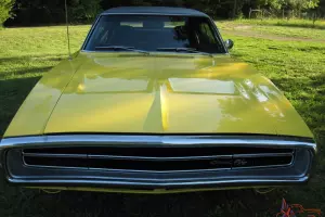 1970 Dodge Charger R/T 440 4 Speed Restored Clean