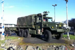 Fully Restored M35A2C With Winch and M66 Ring mount