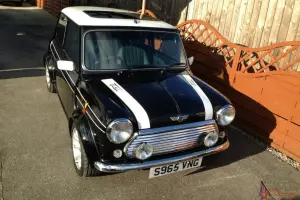 1999 ROVER MINI SPORT LE - 9100 miles only