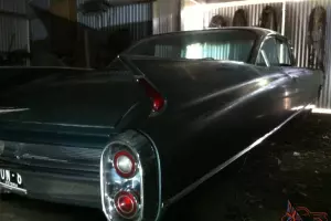 1960 Cadillac 2 Door Coupe Caddy V8 Lowrider