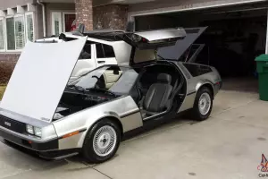 Delorean dmc12 fully restored.