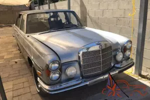 1971 Mercedes-Benz 300-Series