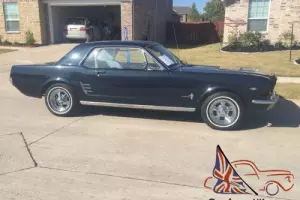 1966 Ford Mustang V8 3