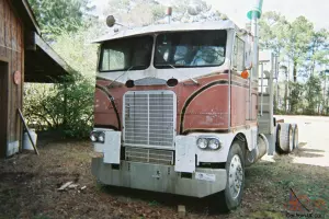 1970 White Freightliner COE