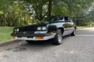 1986 Oldsmobile Cutlass 5.0 Supreme Classic gold