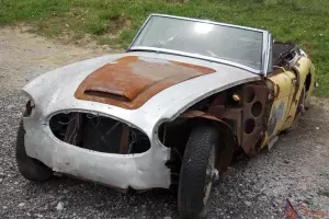 1964 AUSTIN HEALEY BJ7, CLEAR TITLE, GLOBAL DELIVERY, NICE CAR FOR RESTORATION