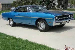1970 Plymouth Hemi Roadrunner 2 door HT R Code