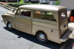 1951 Crosley station wagon CD