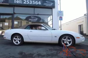 Jaguar XK8 4.0 CONVERTIBLE Photo