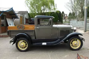 Ford model A pickup pick up 1931 vintage classic American collectors truck lhd