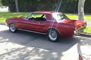 Ford : Mustang PONY INTERIOR