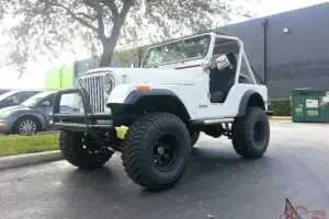 Jeep : CJ CJ-5
