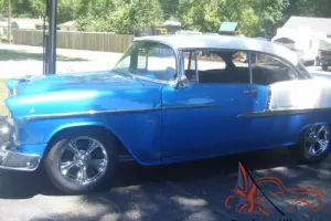 1955 Chevrolet Bel Air/150/210 Photo