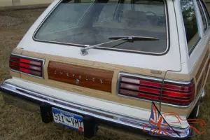 1981 Chrysler Town & Country STATION WAGON