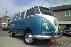  1966 Volkswagen 13 window Deluxe split screen camper van, classic oldskool dub 
