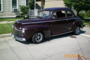 1946 Ford Super Deluxe Coupe