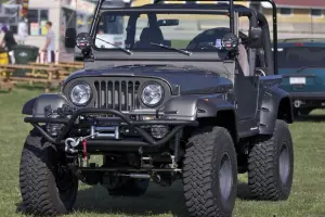 1984 JEEP CJ-7  RESTO MOD *****MUST SEE****