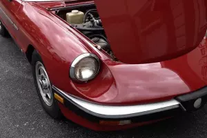 Alfa Romeo Graduate Two Door Red Exterior needs cosmetic restoration