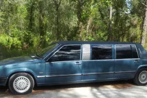 1983 Volvo 760 Classic  Limo  GLE  Sedan 4-Door 2.8L