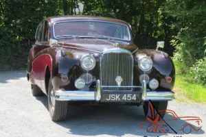 1960 Jaguar MK IX Automatic Saloon Photo