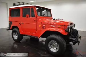 Toyota : FJ Cruiser FJ40 Land Cruiser