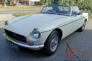 1970 MG MGB old english white overdrive 19700 MILES