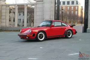 1985 PORSCHE 911 3.2 CARRERA