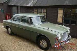 ROVER P5 3 LITRE SALOON - 66K MILES FROM NEW AUTO WITH PAS !!
