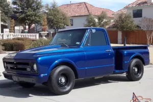 1967 Chevy C10 step side short bed pick up truck